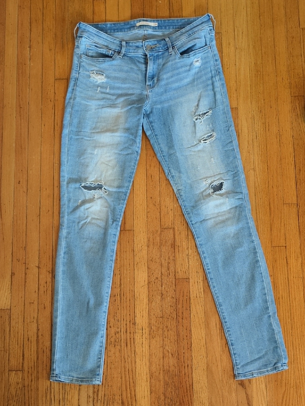 Levi's Light Blue Ripped Skinny Jeans